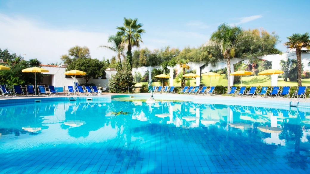 BAILA DOMIZIA RESORT - Esterni 1
