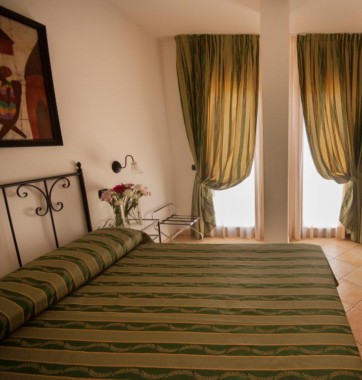 Blu Hotel Morisco - Camere 4