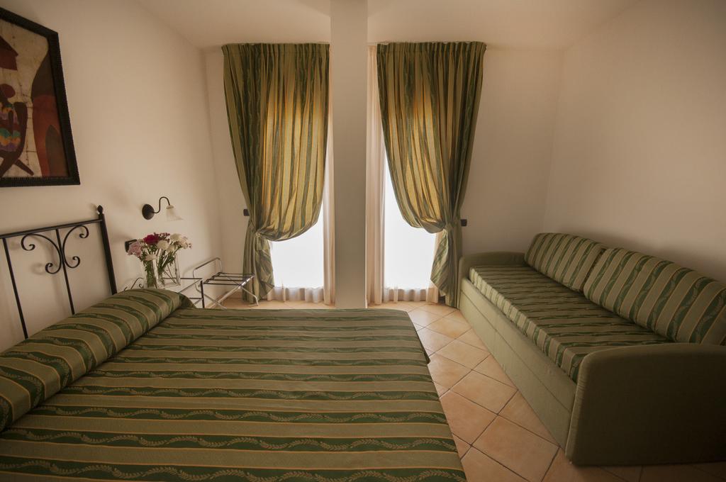 Blu Hotel Morisco - Camere 5