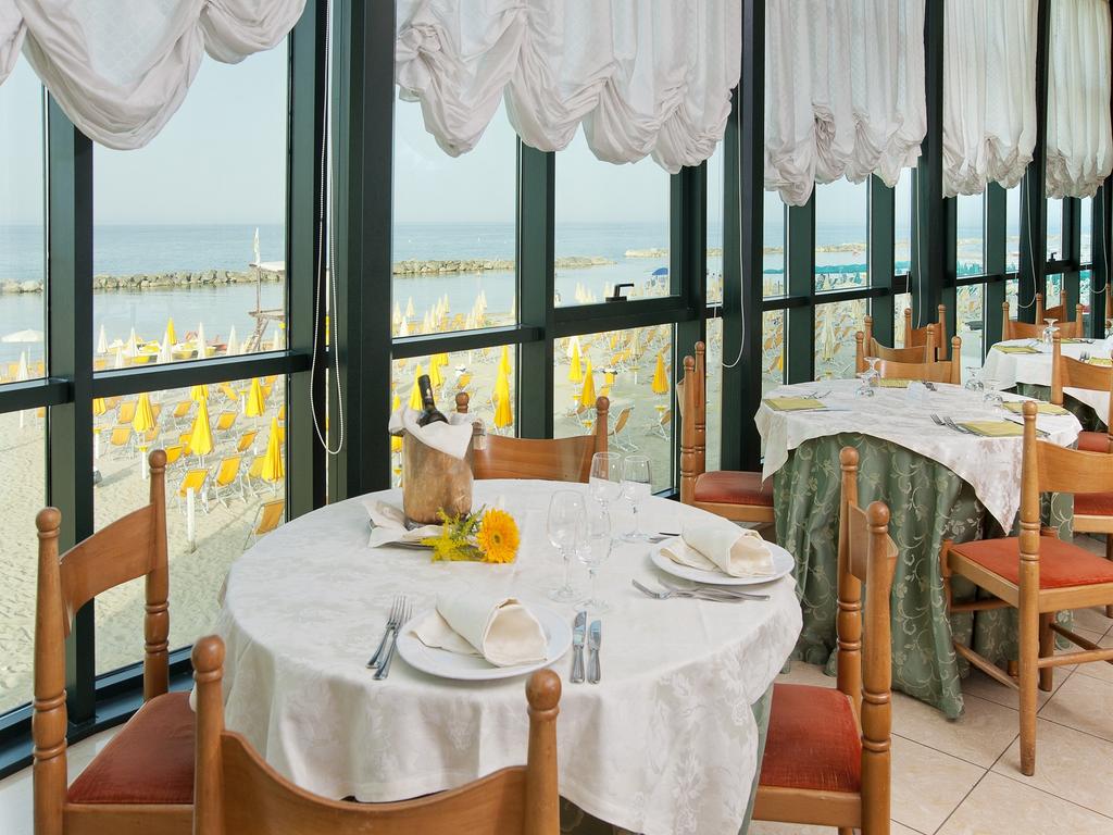 Club Esse Mediterraneo - Ristorazione 3