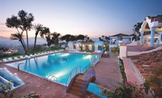 Hotel Cover