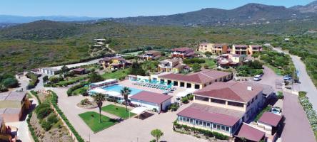 Hotel Cover
