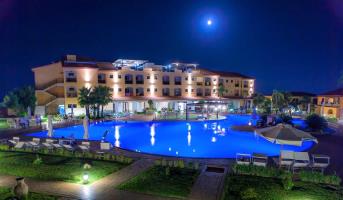 Hotel Cover