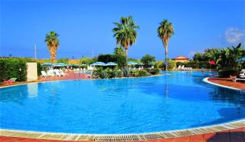 Hotel Cover