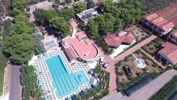 Hotel Cover