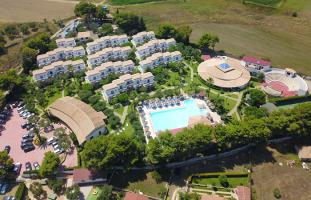 Hotel Cover