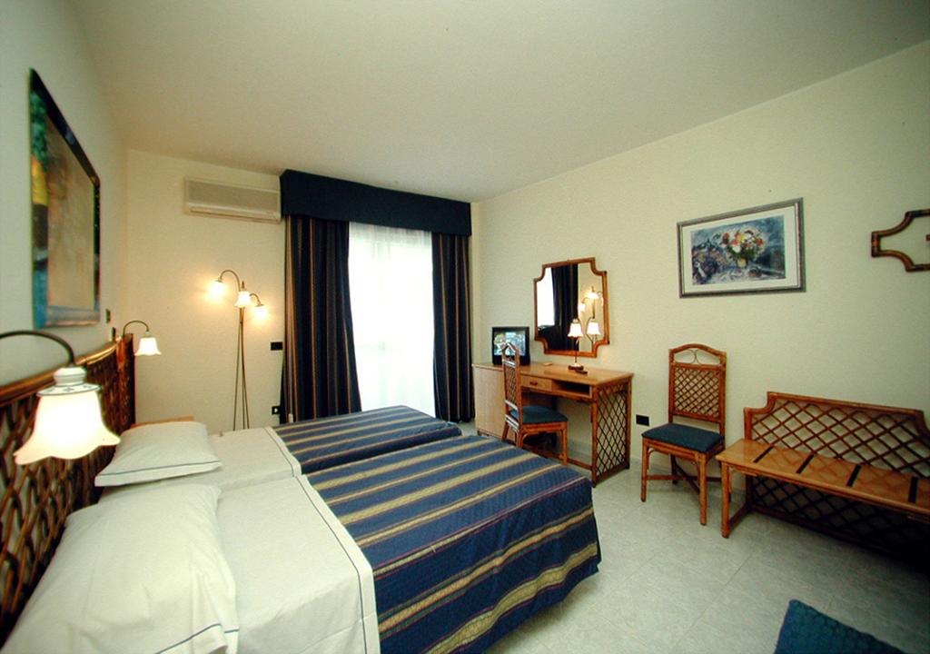 Pugnochiuso Resort - Hotel del Faro - Camere 4