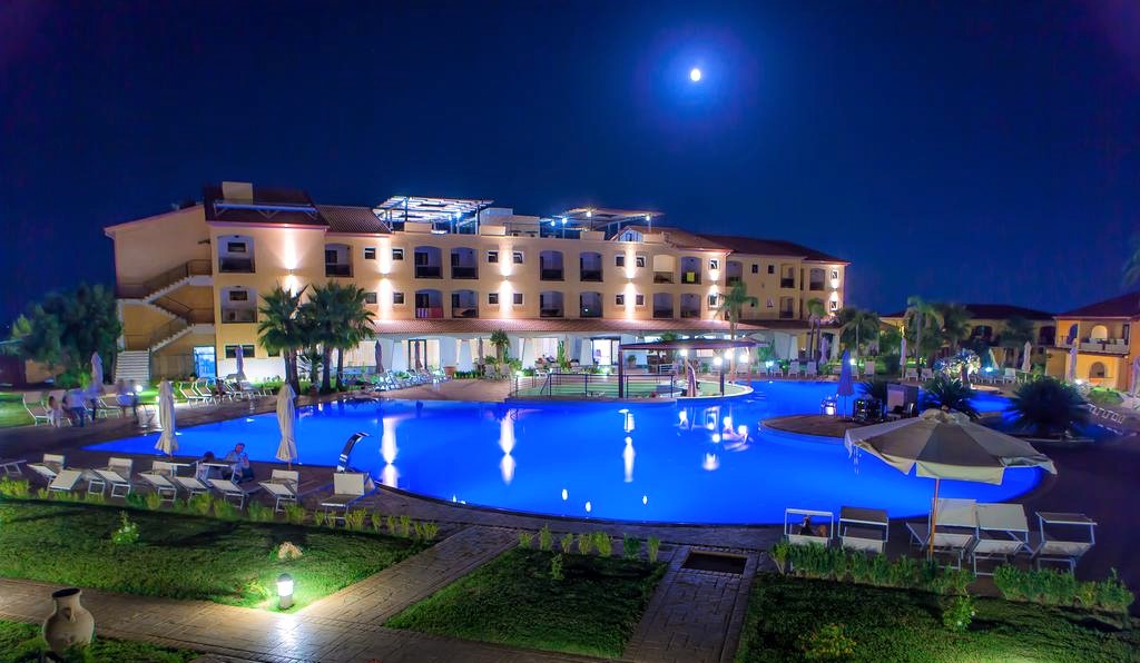 Relais Capo Spulico Beach - Cover 1