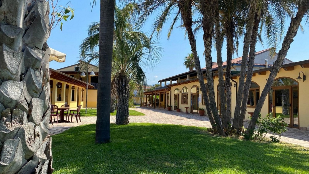SOLONE BEACH RESORT - Esterni 4