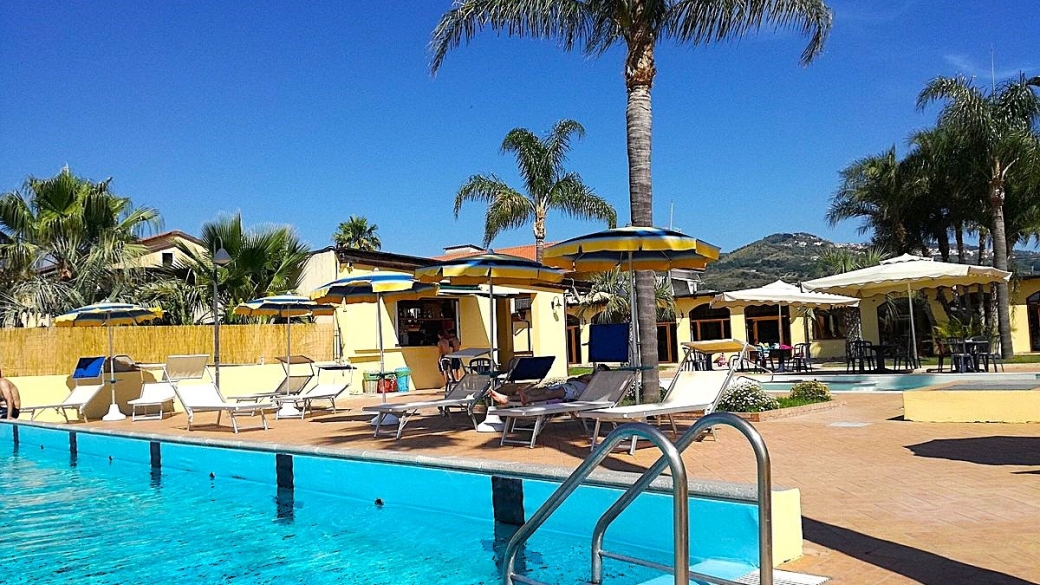 SOLONE BEACH RESORT - Esterni 9