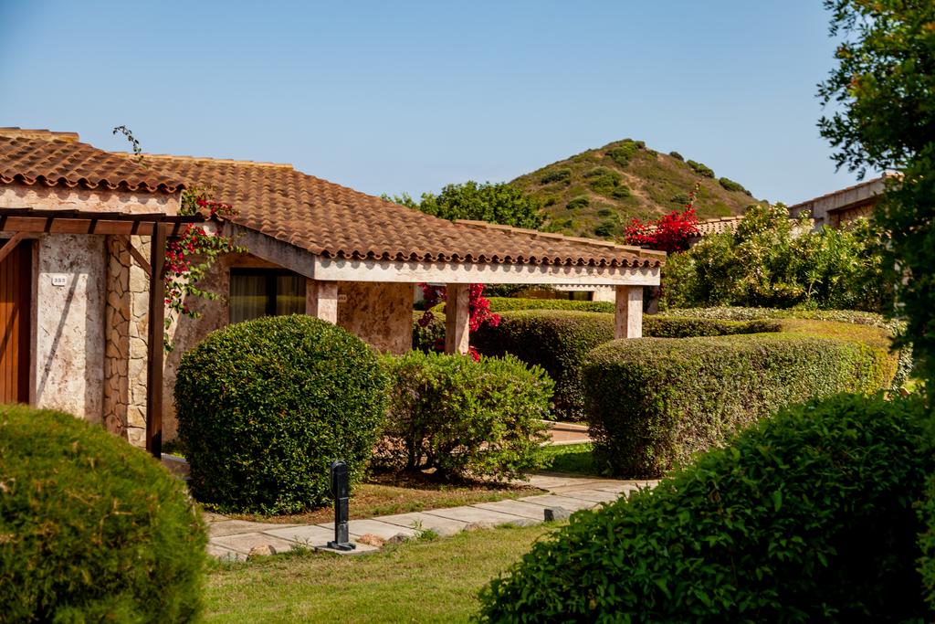 Sant'Elmo Beach Hotel - Esterni 1