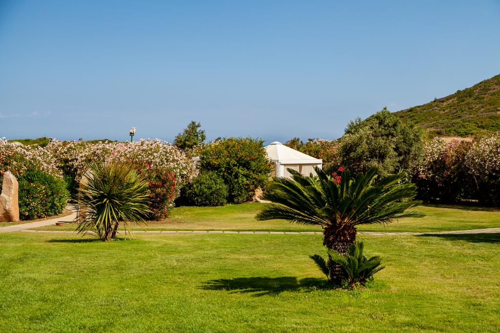 Sant'Elmo Beach Hotel - Esterni 4