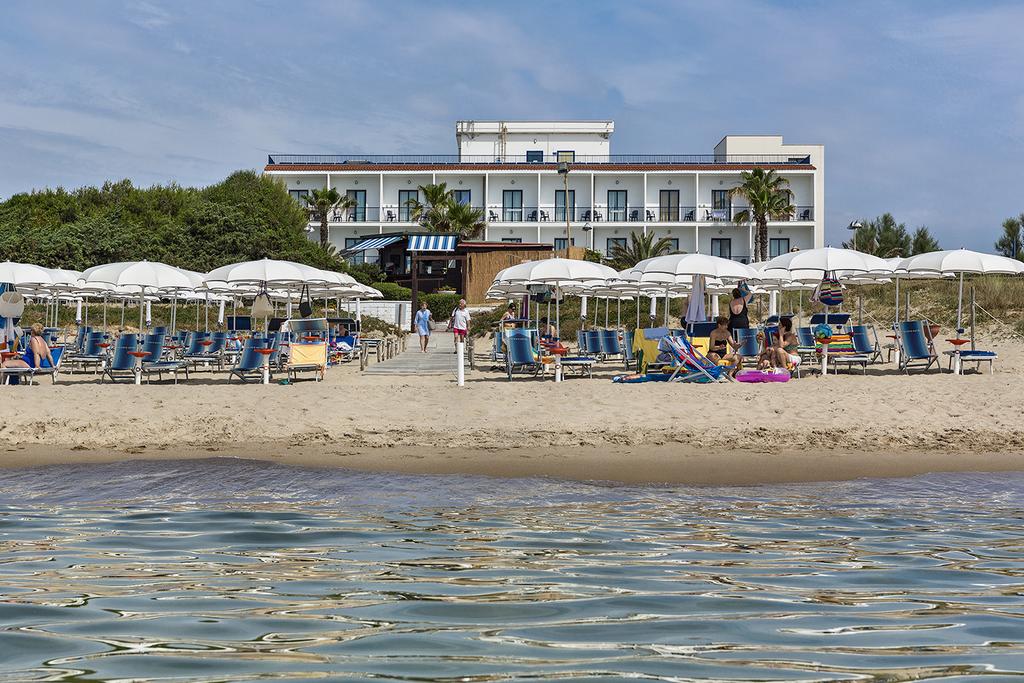 Ticho's Hotel - Spiaggia 6