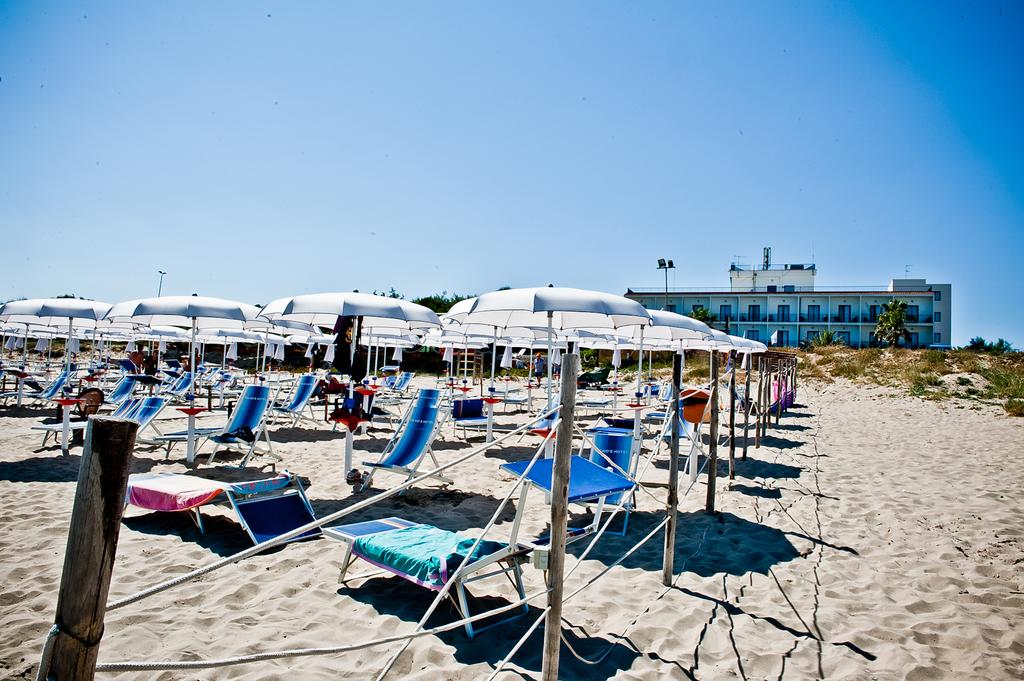 Ticho's Hotel - Spiaggia 10