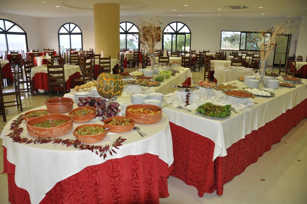 Villaggio Green Garden Club - Ristorazione 2